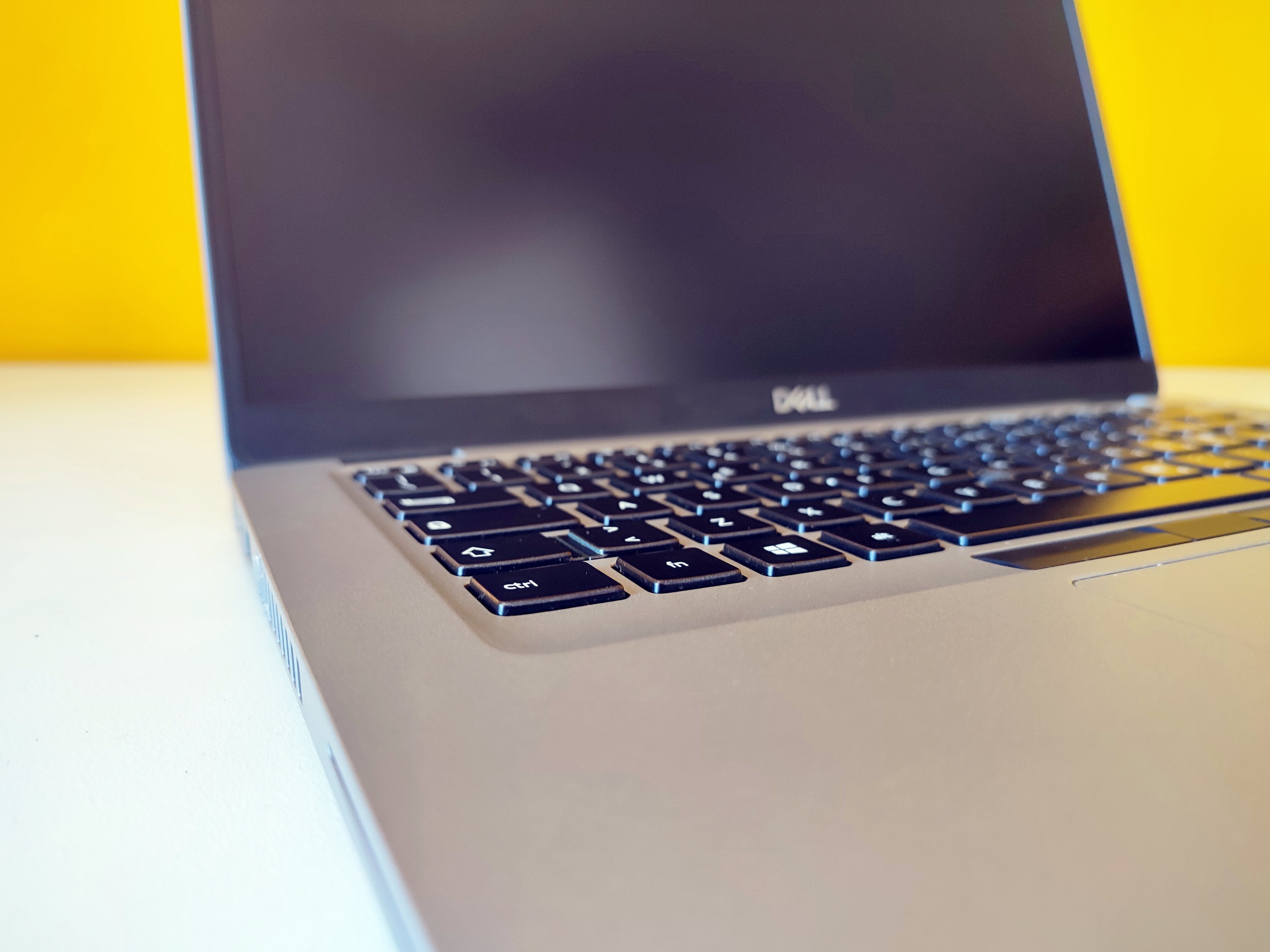 DELL Latitude 5410 Notebook DELL Latitude 5410 Notebook